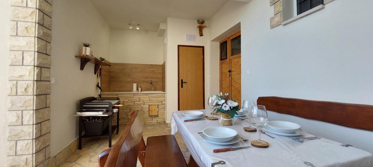 Holiday Home Peran Гребастика Экстерьер фото