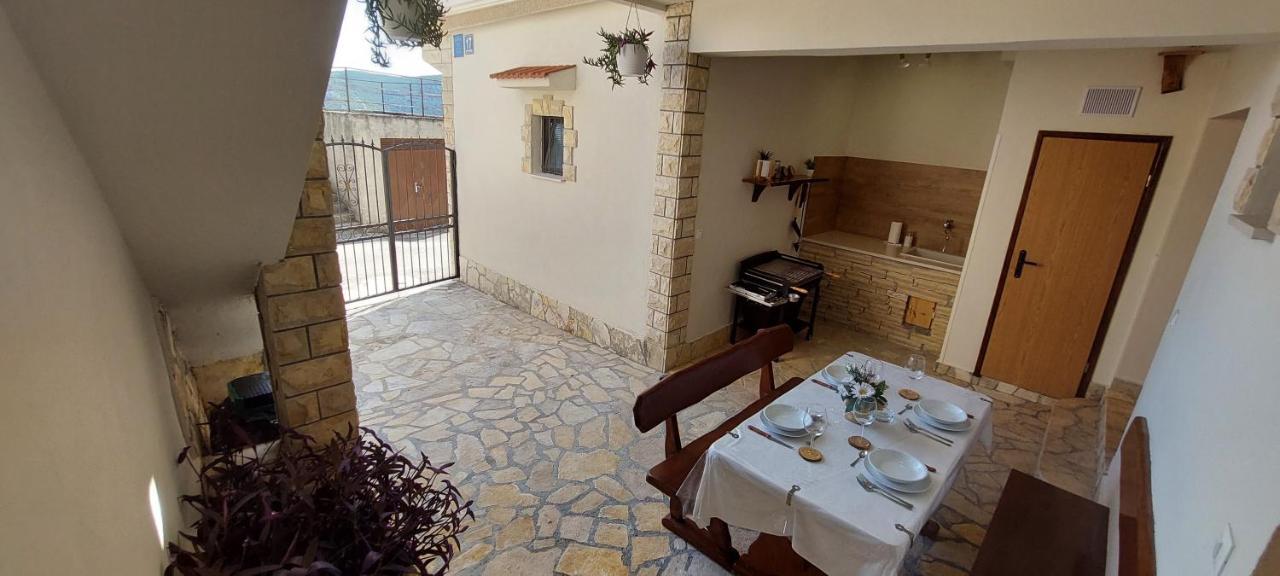 Holiday Home Peran Гребастика Экстерьер фото