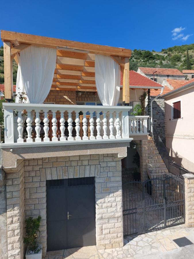 Holiday Home Peran Гребастика Экстерьер фото