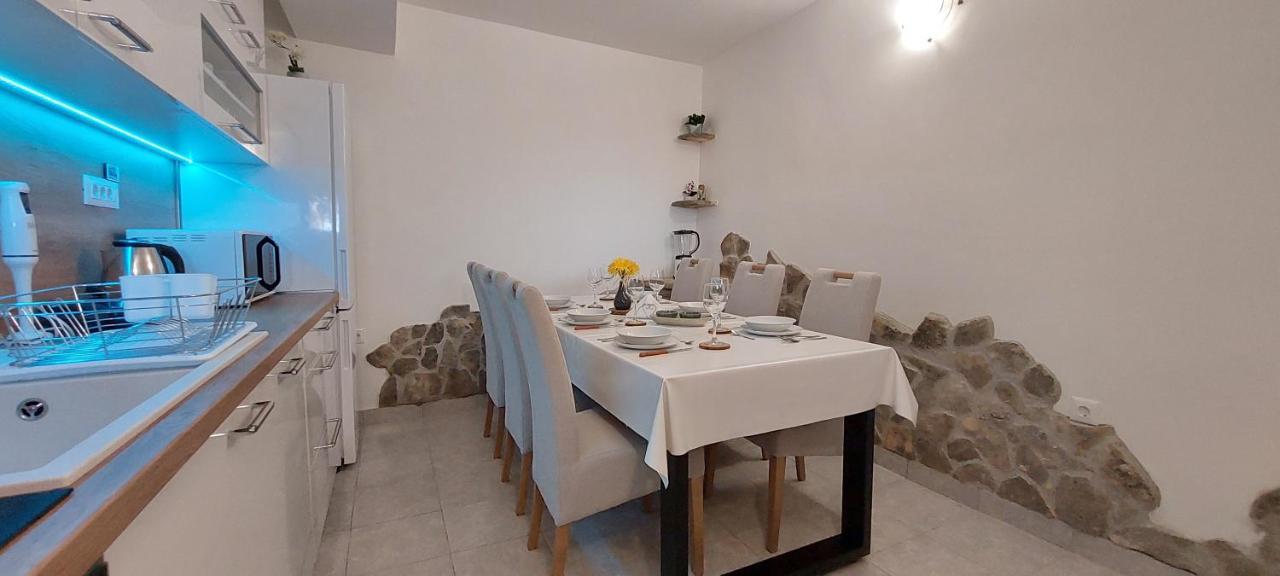 Holiday Home Peran Гребастика Экстерьер фото