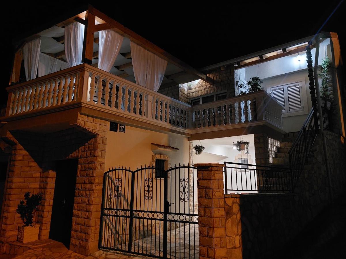 Holiday Home Peran Гребастика Экстерьер фото